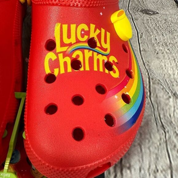 Lucky Charms Classic Crocs Limited Edition Unisex Red Rainbow M10/W12 NWT - Picture 6 of 7